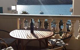 Apartments Next To Sea Maris